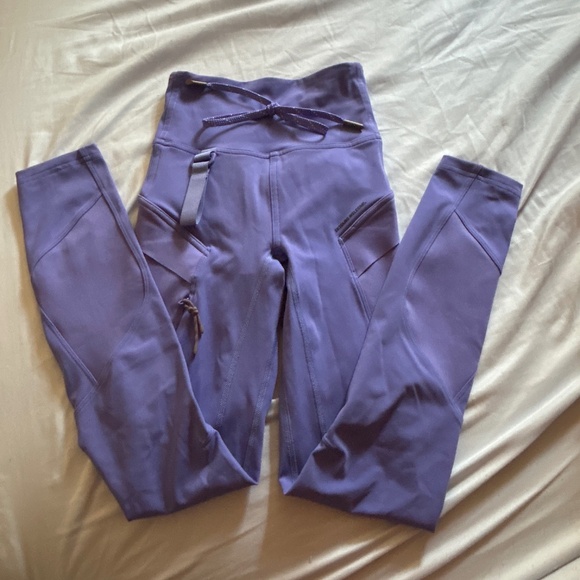 Lululemon Leggings - Picture 1 of 4